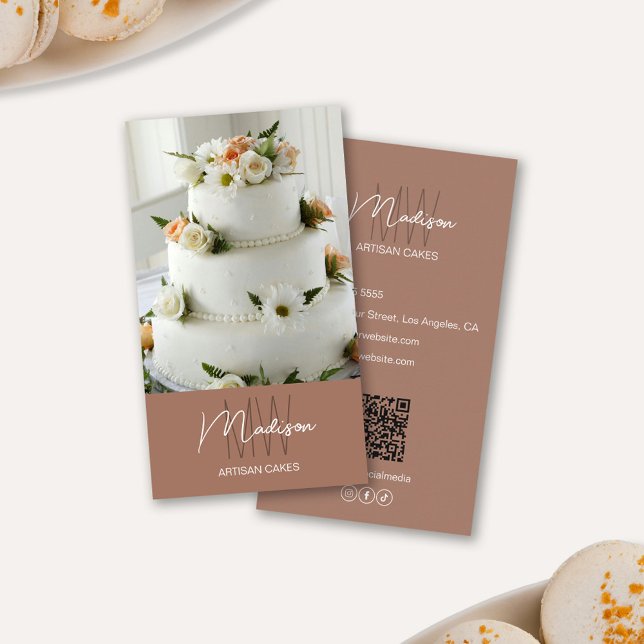 Carte De Visite Gâteau de boulangerie avec logo monogramme marron (Monogram Logo Bakery Cake Brown Business Card)