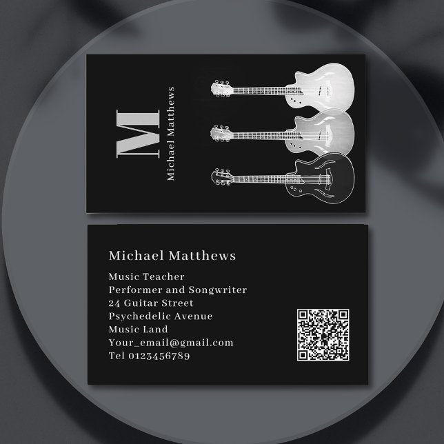 Carte De Visite Guitare Musicien professionnel personnalisé QR Cod (Guitar teacher and musician songwriter modern professional black and white monogram business card)