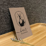 Carte De Visite Hair Styliste Ciseau Logo Main Logo Rustique Kraft<br><div class="desc">Hair Styliste Ciseaux & Hand Logo Beauté Salon Rustic Kraft Cartes de visite.</div>