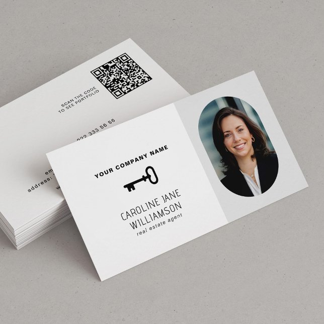Carte De Visite Immobilier photo professionnelle QR code clé logo (Créateur téléchargé)