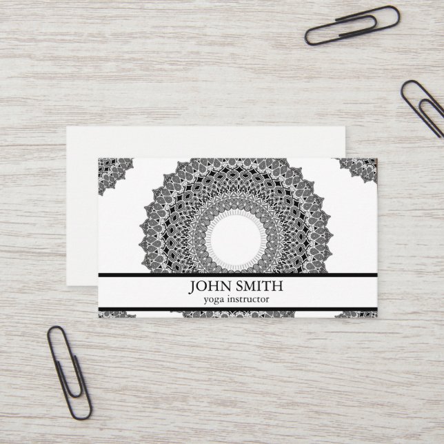 Carte de visite instructeur de yoga mandala blanc  (Devant/Arrière en situation)