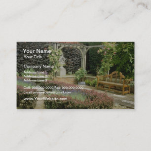 Carte De Visite Jardin Seat Brown dans la pergola rose, avec le