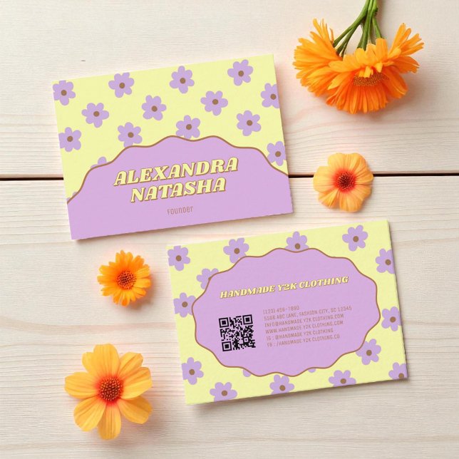 Carte De Visite Jaune violet Y2K Fleur habillement artisanal (Yellow Purple Y2K Flower Handmade Clothing Business Card)
