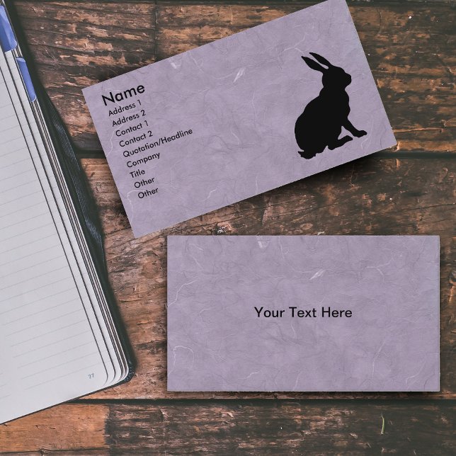 Carte De Visite Lapin Noir Silhouette Marbré violet (silhouette of black sitting rabbit on marbled purple business cards.)