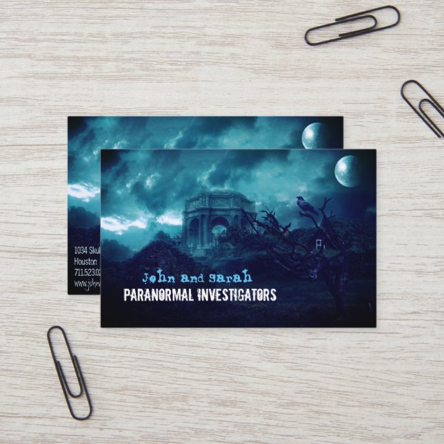 Carte De Visite Le Paranormal Enquêteur Haunted Village (Devant/Arrière en situation)