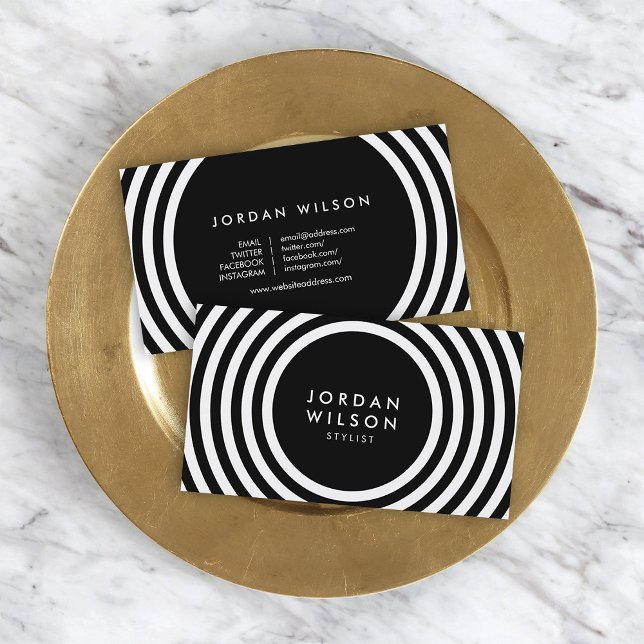 Carte De Visite Lignes rondes minimes en noir et blanc Médias soci (Créateur téléchargé)