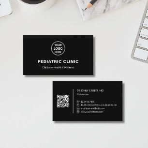 Carte De Visite Logo de clinique pédiatrique QR noir