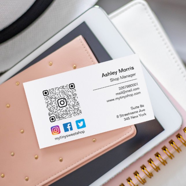 Carte De Visite Logo de code QR personnalisé Social Boutique en li (Custom QR Code Logo Social Online Shop White Business Card)