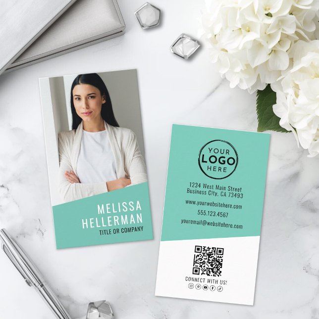 Carte De Visite Logo de la société de code QR photo vertical (Photo QR Code Company Logo Vertical Business Card)