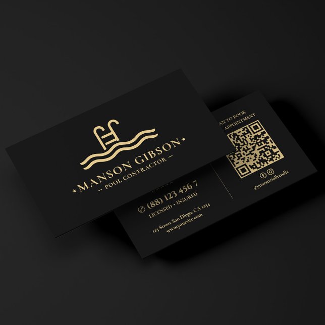 Carte De Visite Logo de l'entrepreneur de piscines Code QR moderne (Pool Contractor Logo Black Modern QR Code Business Card
)