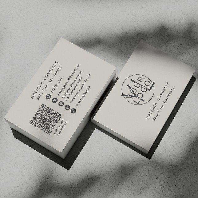 Carte De Visite Logo de l'entreprise de code QR des médias sociaux (Créateur téléchargé)