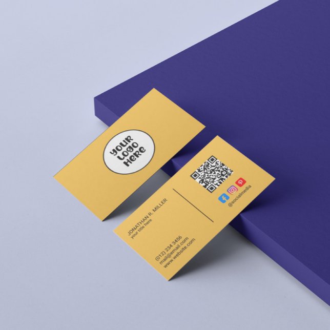 Carte De Visite Logo de l'entreprise Médias sociaux QR Code Jaune  (Créateur téléchargé)