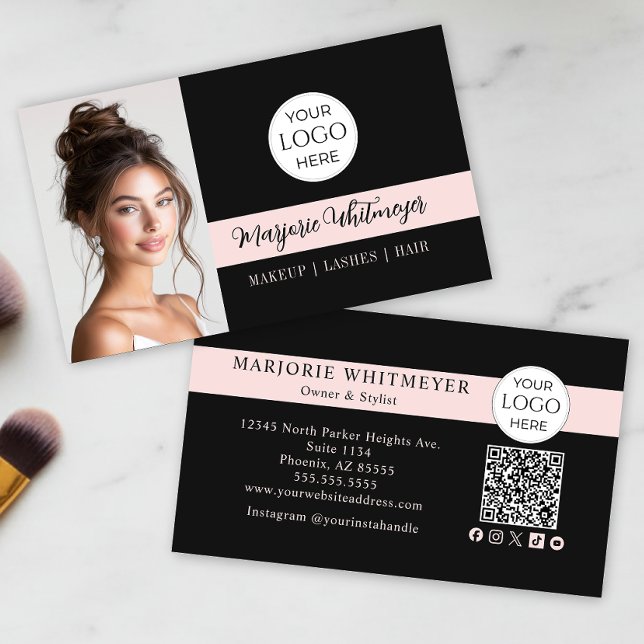 Carte De Visite Logo de script noir et rose Code QR Photo Maquilla (ultra modern black blush pink script photo makeup business card with logo qr code social icons)