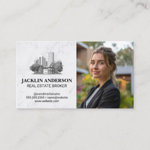 Carte De Visite Logo Immobilier   Modèle de femme d'affaires