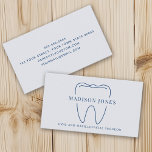 Carte De Visite Logo minimaliste Classy Blue Dentist Moderne<br><div class="desc">Ce design élégant et élégant carte de visite dentaire avec une ligne extérieure d'une dent en bleu avec votre nom et votre pratique. Le verso de la carte contient vos coordonnées. Vous pouvez customiser plus loin en cliquant sur le bouton "PERSONNALISER".</div>