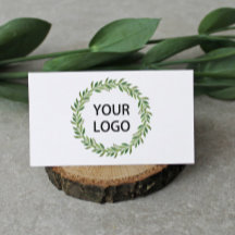 Logo minimaliste vert Wreath Thème hiver