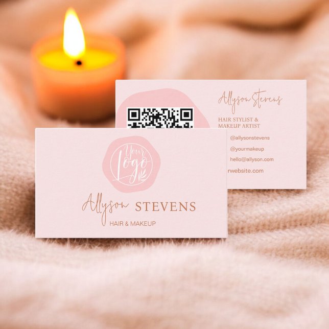 Carte De Visite Logo script boho rose cheveux maquillage qr code (Logo script boho pink hair makeup qr code business card)