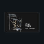 Carte De Visite Magasin d'appareils photo Vintages - Photographe<br><div class="desc">Faites une impression durable avec ce carte de visite de fabrication professionnelle. Que vous soyez en réseau, en réunion ou en croissance de votre marque, ce design offre une façon élégante et mémorable de présenter vos informations. Personnalisez facilement le texte, les polices et la mise en page à l’aide des...</div>