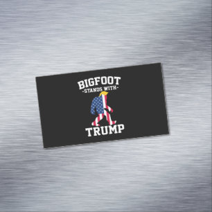 Carte De Visite Magnétique Bigfoot soutient Trump pour les élections 2024