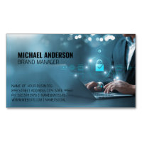 Business Man sur ordinateur | Données