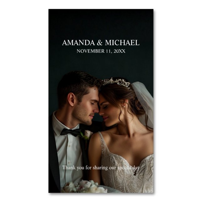 Carte De Visite Magnétique Personalized Photo Favor with Names & Wedding Date (devant Vertical)