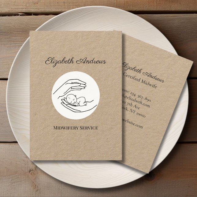 Carte De Visite Mains tenant un bébé -blanc point simple-moderne (Hands holding a baby -white dot-simpel-modern kraft paper business card)