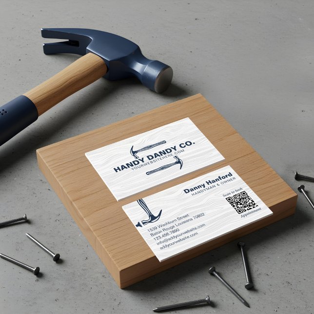 Carte De Visite Marteau de menuisier en bois rustique moderne pour (Rustic Modern Woodgrain Handyman Hammer Contractor Business Card)