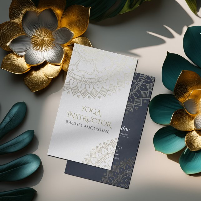 Carte De Visite Méditation Yoga Instructeur Chic White Gold Mandal (Créateur téléchargé)