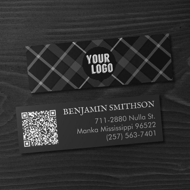 Carte De Visite Mini Logo & Code QR Charcoal Grey Plaid Modern Brandé (Créateur téléchargé)