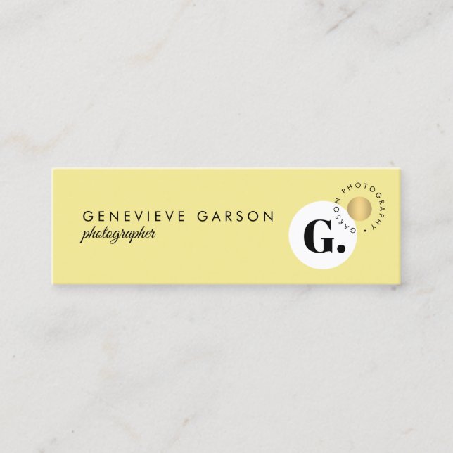 Carte De Visite Mini Logo Gras Créatif Monogramme Jaune Médias Sociaux (Devant)