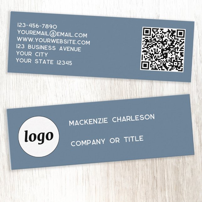 Carte De Visite Mini Logo Simple et Code QR Gris Bleu Poussiéreux (Logo QR code with custom text blue gray professional mini business card)