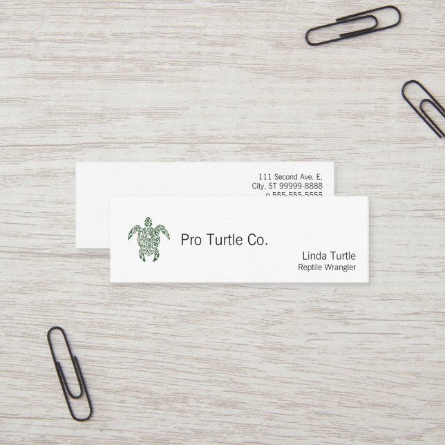 Carte De Visite Mini Tortue tribale de style d'impression typographique (Devant/Arrière en situation)