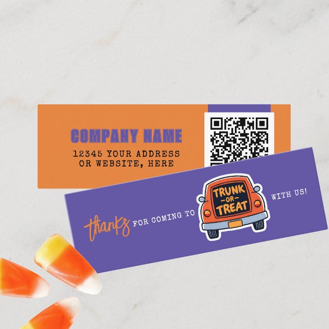 Carte De Visite Mini Tronc ou traiter le Merci d'Halloween violet (Mini Halloween Trunk or Treat Business QR Thank You Cards in Purple, Orange, Black and White)