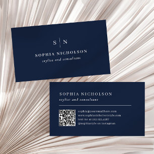 Carte De Visite Minimal et chic   Monogramme bleu marine et code Q