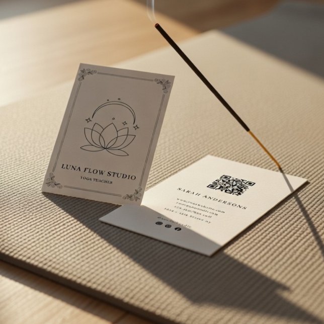 Carte De Visite Minimalist Lotus Moon Yoga Instructor  (Créateur téléchargé)