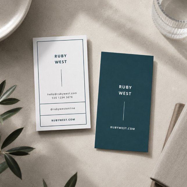 Carte de visite | Modèle de marque personnelle min (Minimalist business cards template with clean contact details and personal brand styling)