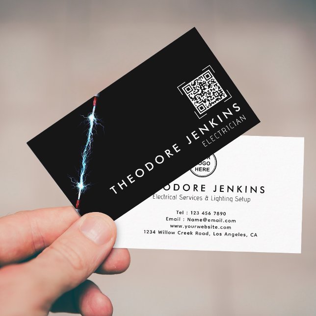 Carte De Visite Modern Sleek Black Electrician QR Code Logo (Créateur téléchargé)