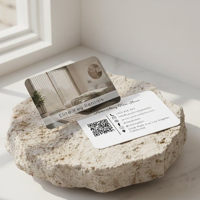 Carte De Visite Modern Vacation Rental Resort Photo QR Code (Créateur téléchargé)