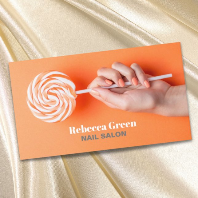 Carte De Visite Moderne Et Élégant Manicuriste Nail Artist Nail Sa (Modern Stylish Manicurist Nail Artist Nail Salon Business Card)