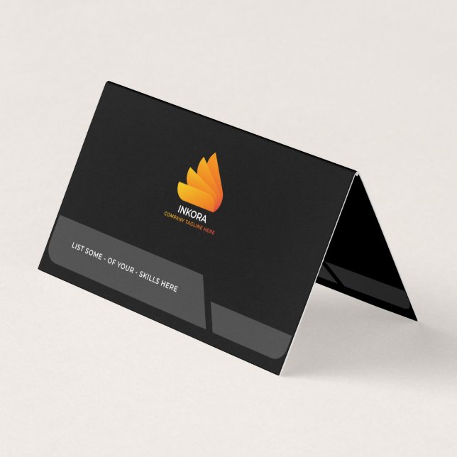 Carte de visite moderne noire et or avec code QR (Devant)