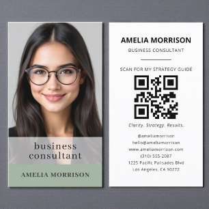 Carte De Visite Moderne Sage Green Consultant QR Code Photo