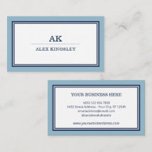 Monogrammé avec une bordure bleu clair et bleu mar