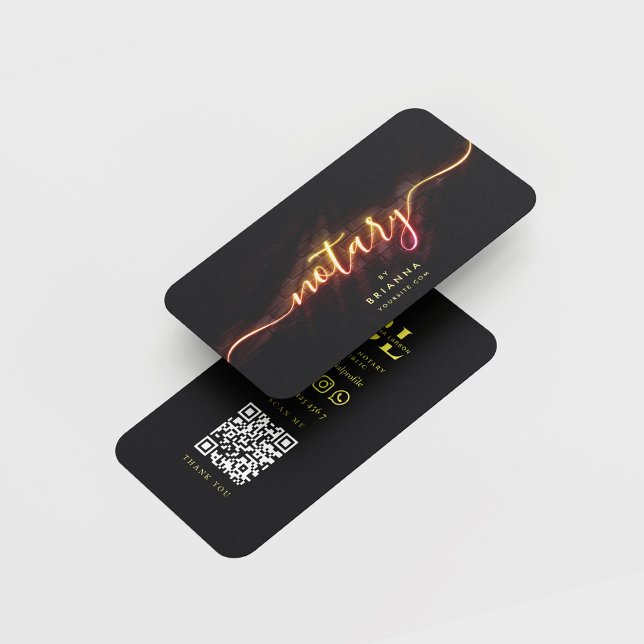 Carte De Visite Monogramme de script public noir QR (Créateur téléchargé)