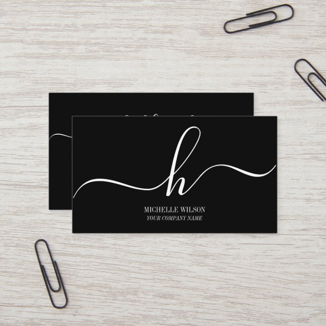 Carte De Visite Monogramme Élégant Initiales Nom Script Noir Blanc (Devant/Arrière en situation)