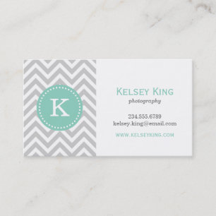 Carte De Visite Monogramme personnalisé Gris et Aqua Chevron