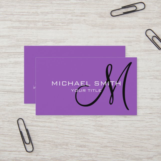 Carte De Visite Monogramme professionnel élégant Plain Lilac (Devant/Arrière en situation)