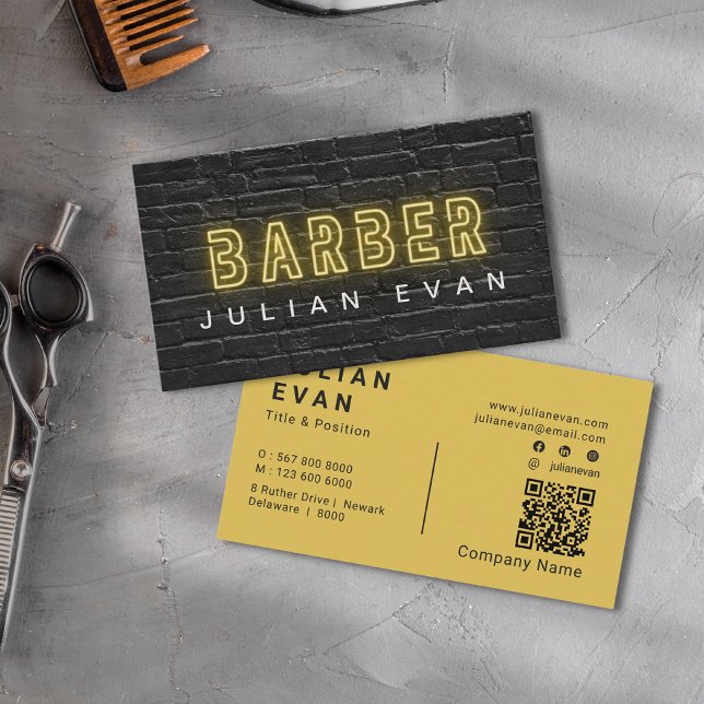 Carte De Visite Mur de briques noires rustique néon typographie ba (Rustic Black Brick Wall Yellow Typography Barber Business Card)