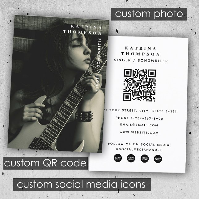 Carte De Visite Musicien de chanteuse moderne Photo Guitariste QR  (Modern Singer Musician Photo Guitarist QR Code Business Card)