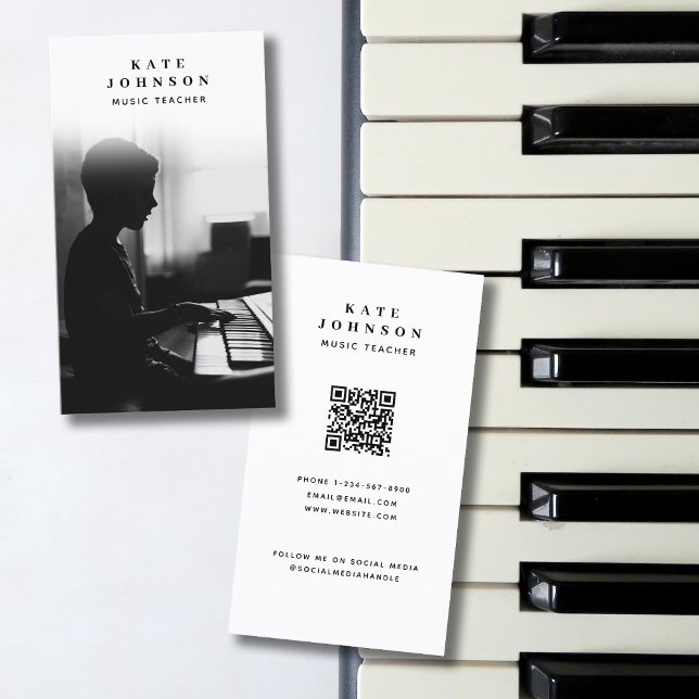 Carte De Visite Musicien enseignant de musique Photo Médias sociau (Music Teacher Musician Photo Social Media QR Code Business Card)