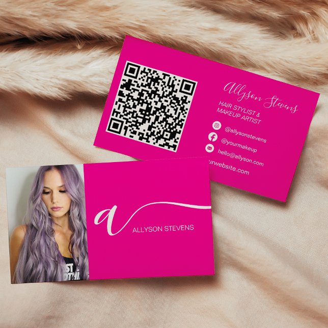 Carte De Visite Neon rose cheveux maquillage photo initiale code q (Neon pink hair makeup photo initial qr code business card on neon pink)